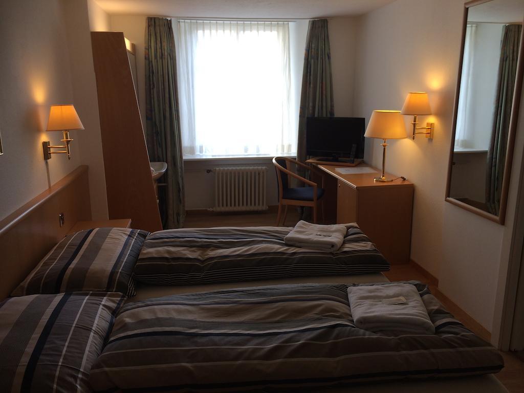 Hotel Schwert Näfels Δωμάτιο φωτογραφία