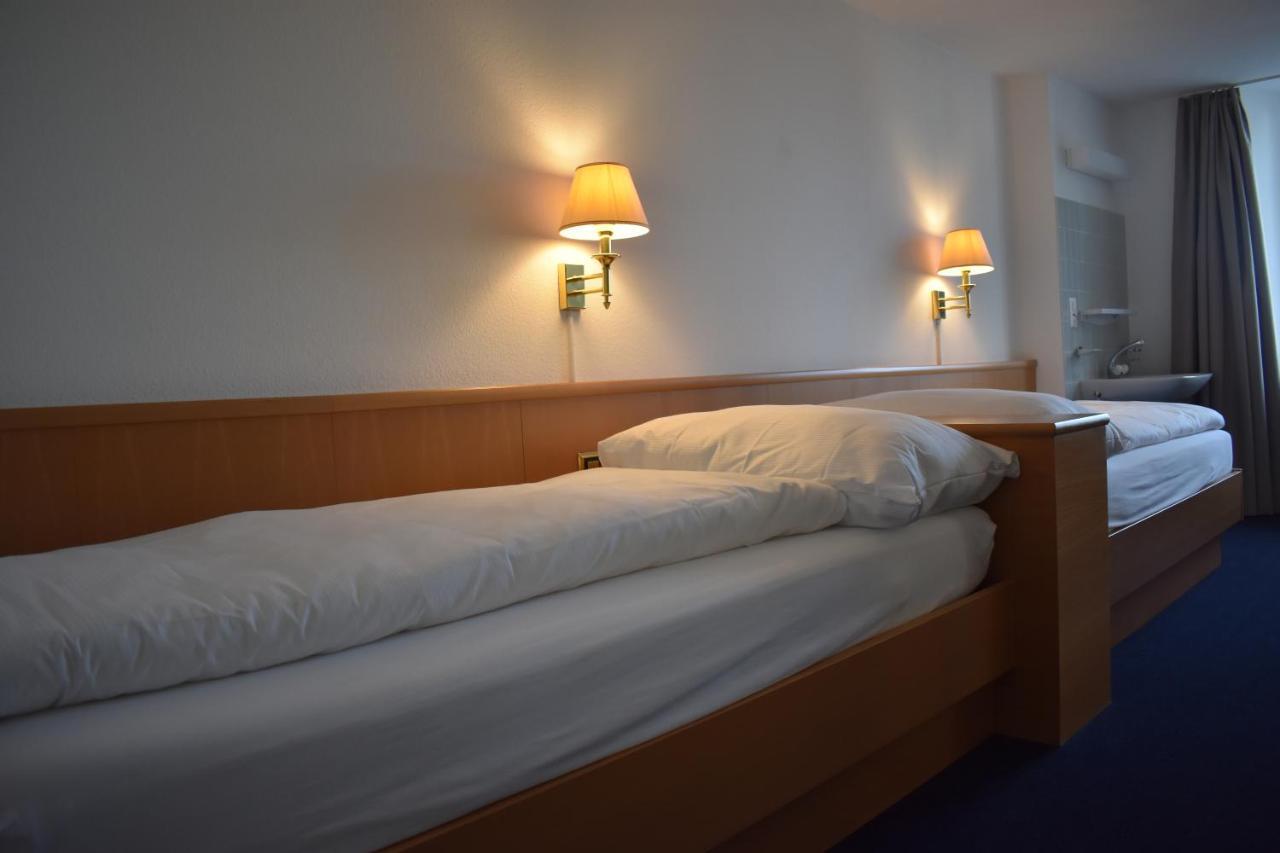 Hotel Schwert Näfels Εξωτερικό φωτογραφία
