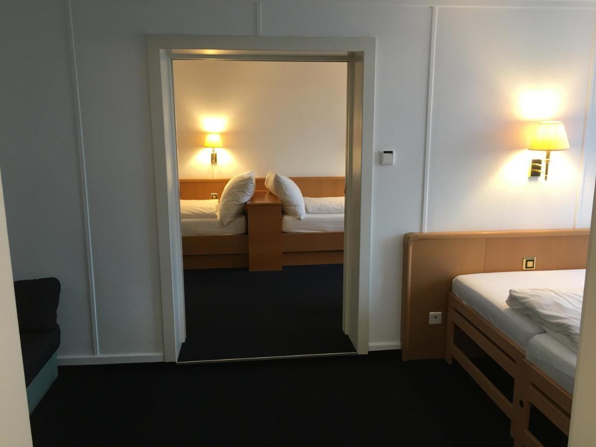 Hotel Schwert Näfels Εξωτερικό φωτογραφία
